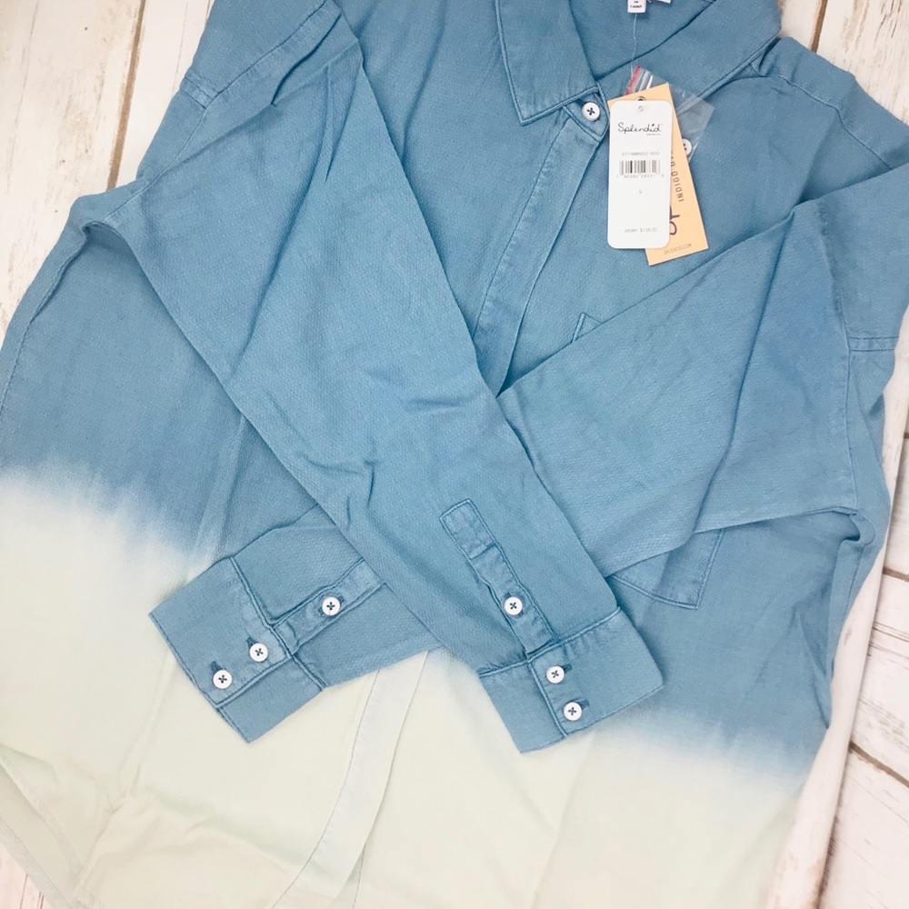 Splendid By Anthropologie Ombré Button Down Shirt - Picture 5 of 8